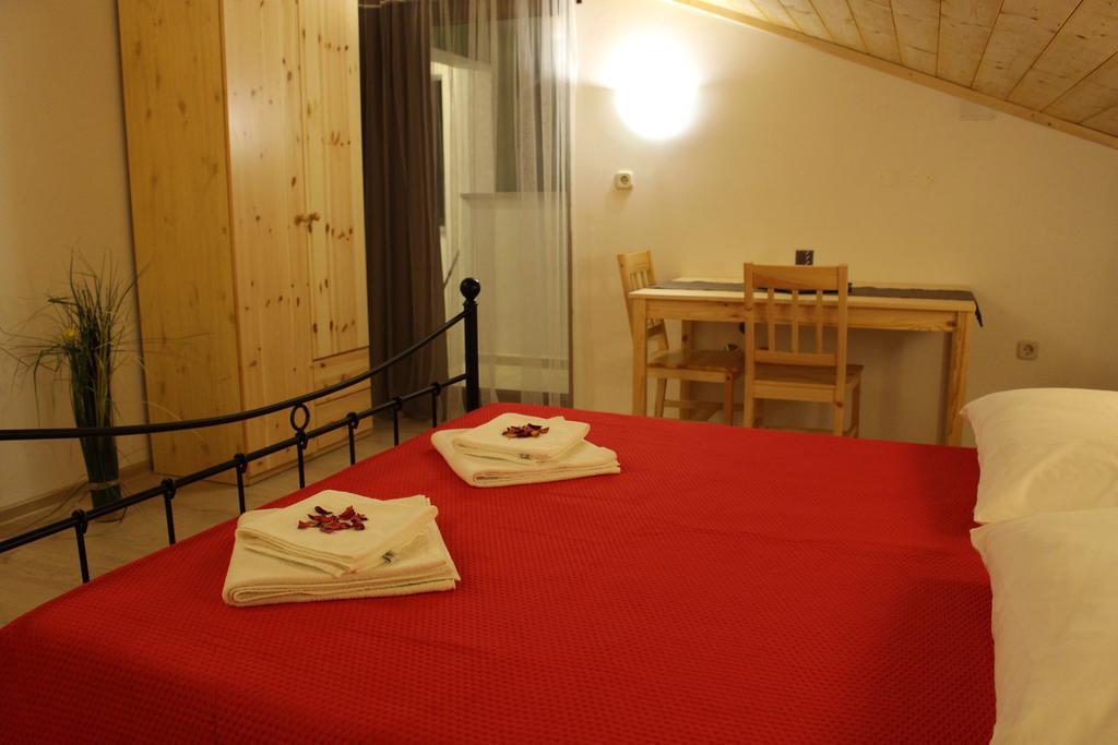 Guesthouse Casetta Verde Novaki Motovunski Exteriör bild