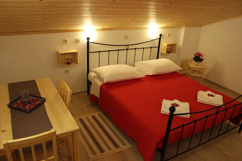Guesthouse Casetta Verde Novaki Motovunski Exteriör bild
